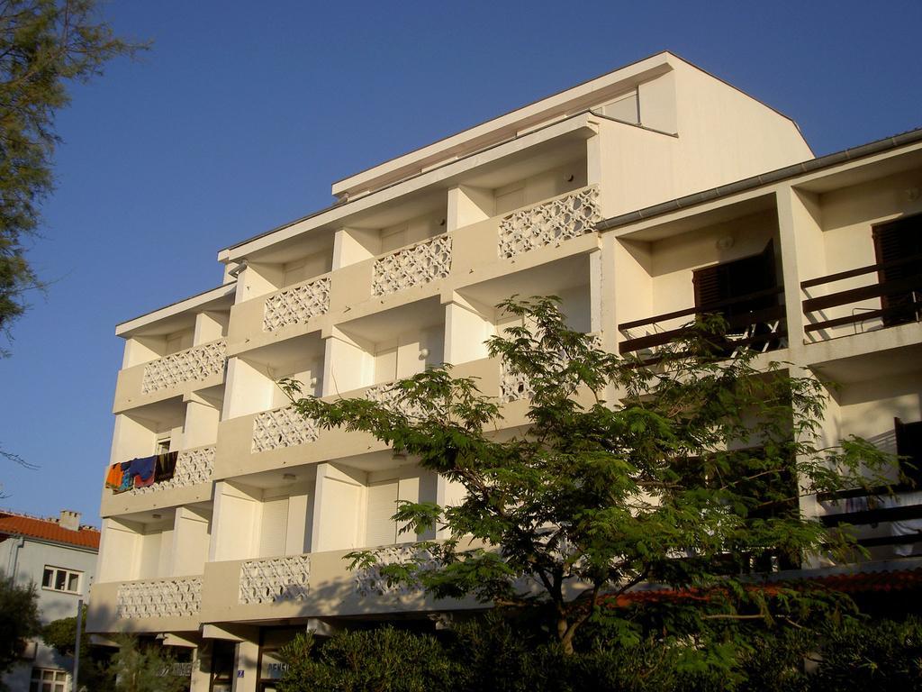 Apartments Galeb Pag - Beach Pag Town Luaran gambar