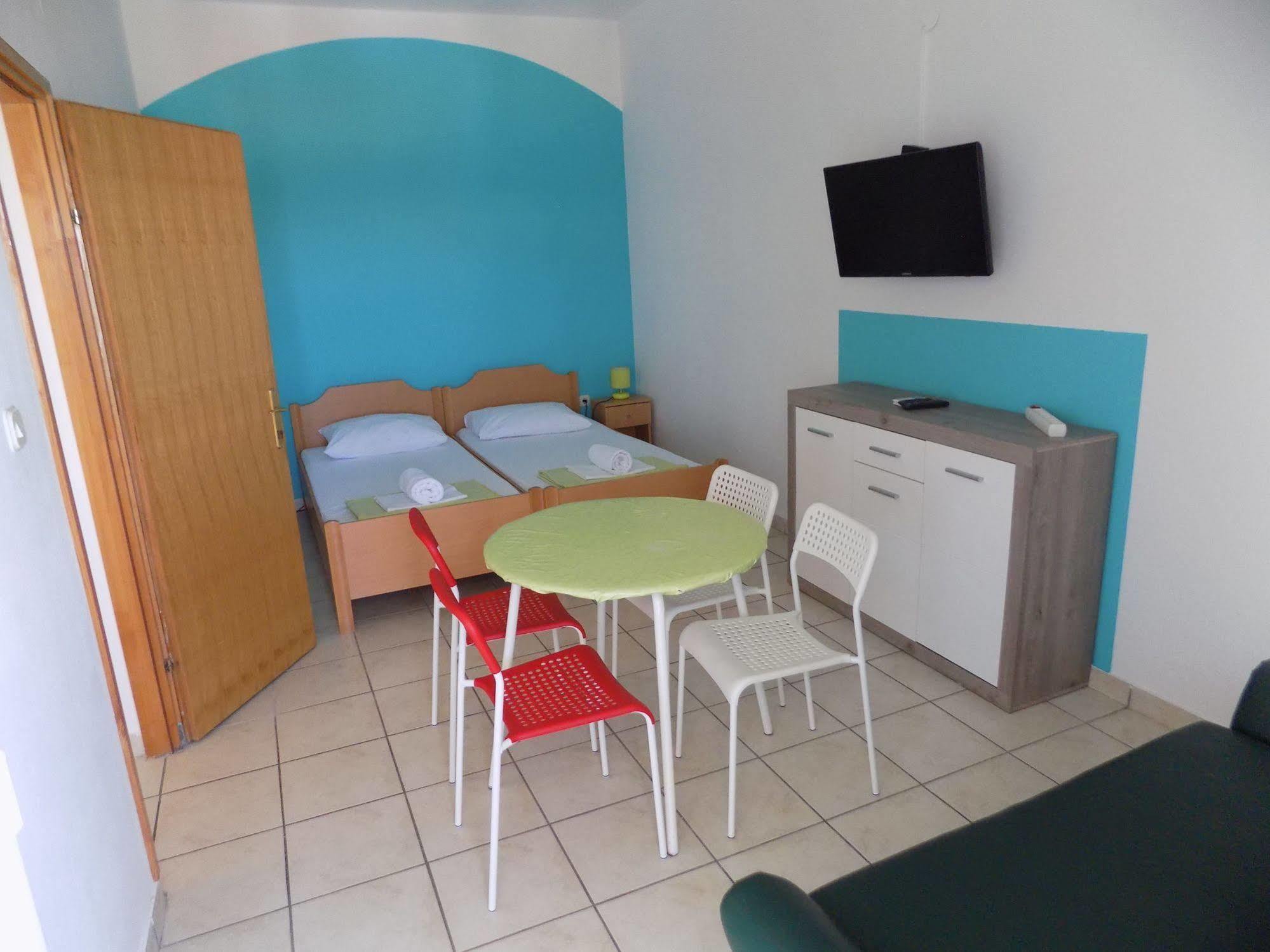 Apartments Galeb Pag - Beach Pag Town Luaran gambar